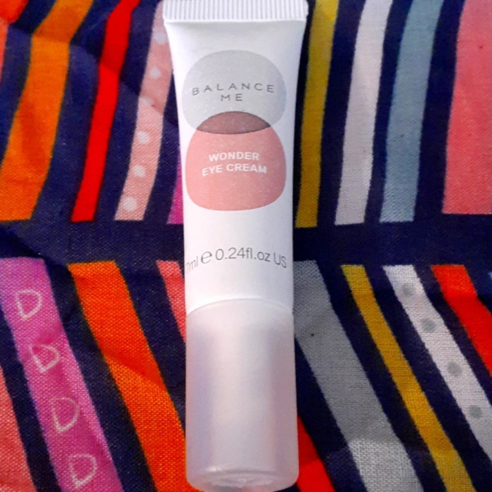 Wonder eye cream